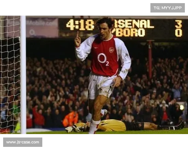 探索实况坎贝尔传奇历程与全球足球文化深远影响之旅 探索实况坎贝尔传奇历程与全球足球文化深远影响之旅